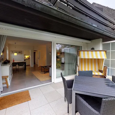 App 83 Cosy 아파트